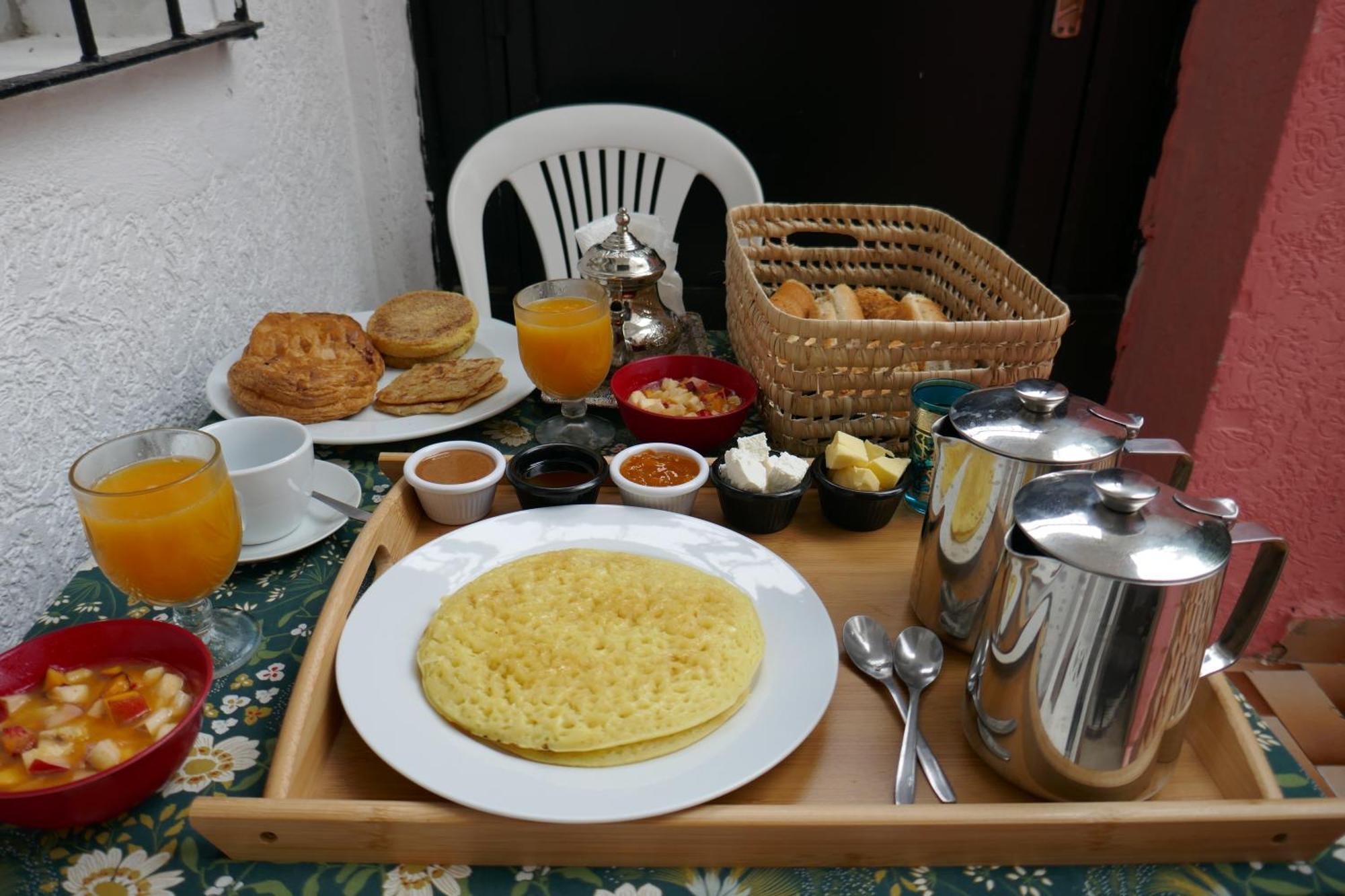 Chez Aissam Apartman Tanger Kültér fotó
