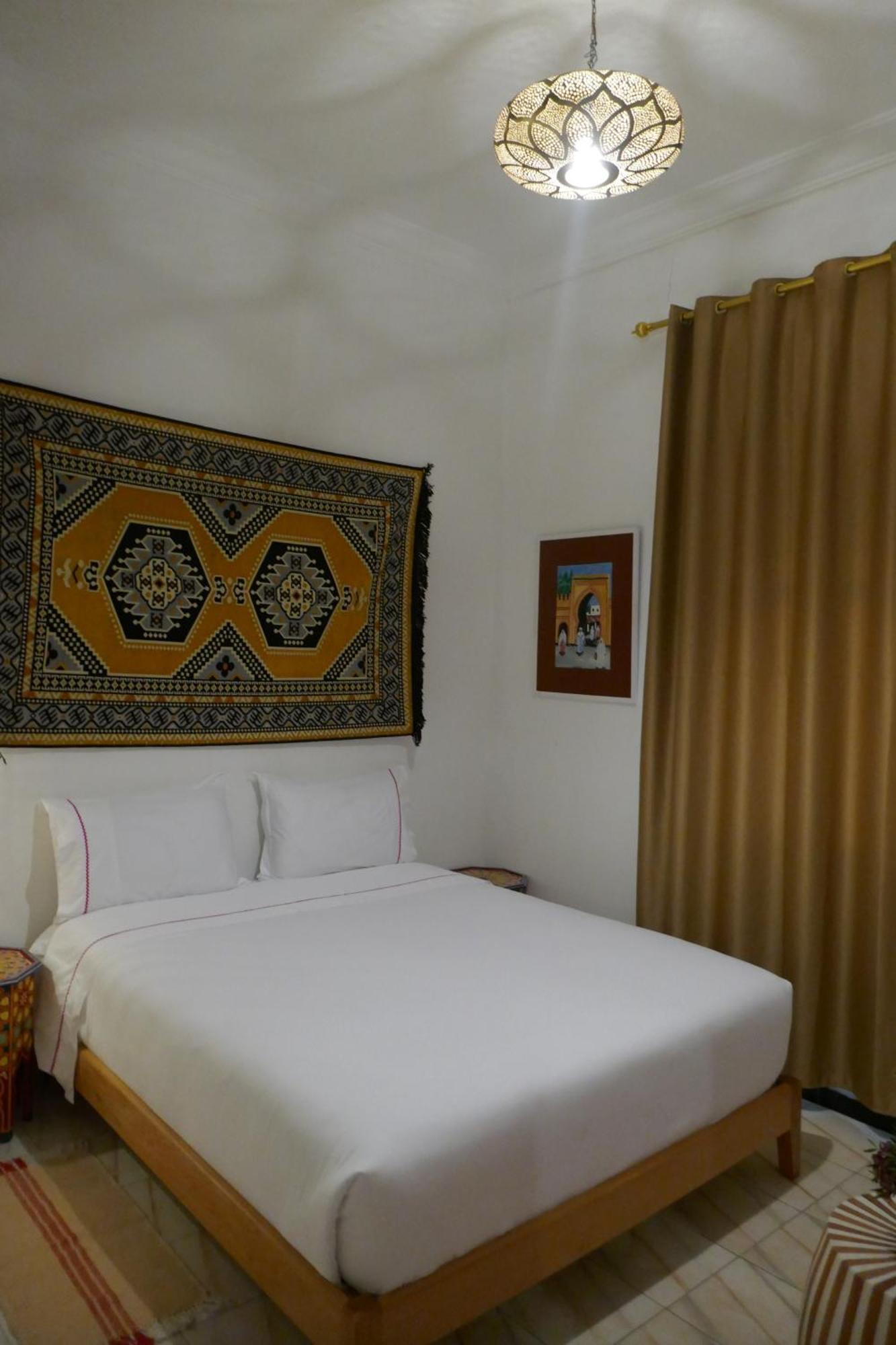 Chez Aissam Apartman Tanger Kültér fotó